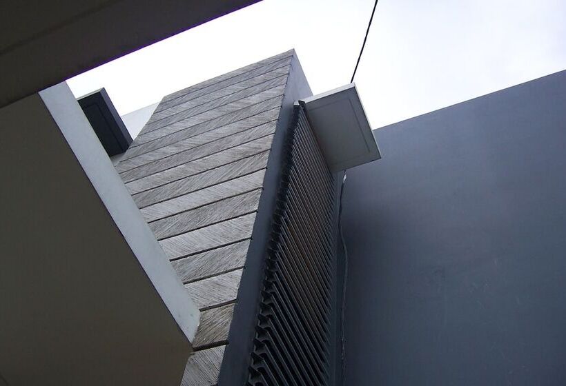 هتل Flat06. Cipete