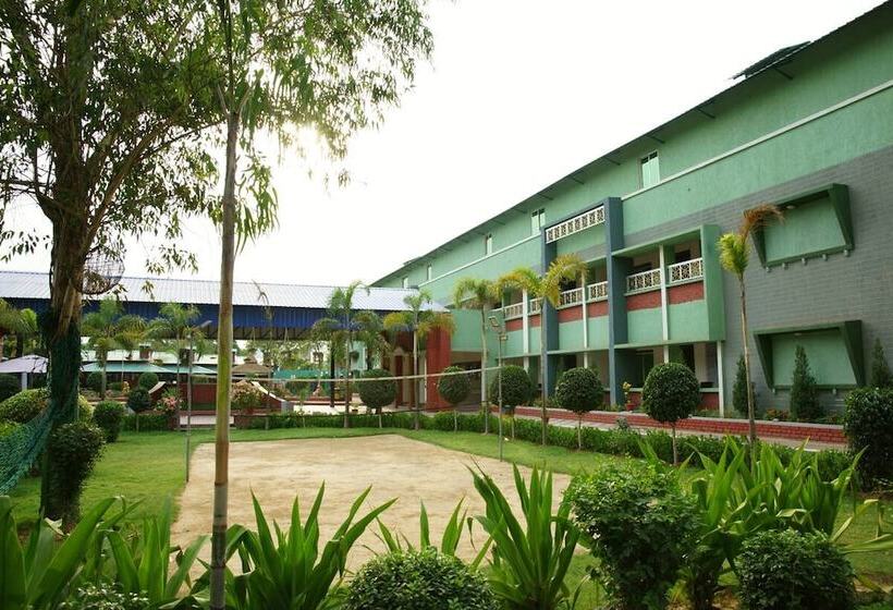 Hotelli Gargee Gautam Vihar Rajir