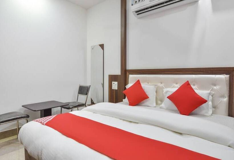 Отель Govindham By Oyo Rooms