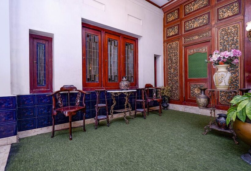 בית מלון כפרי Griya Kencana By Oyo Rooms