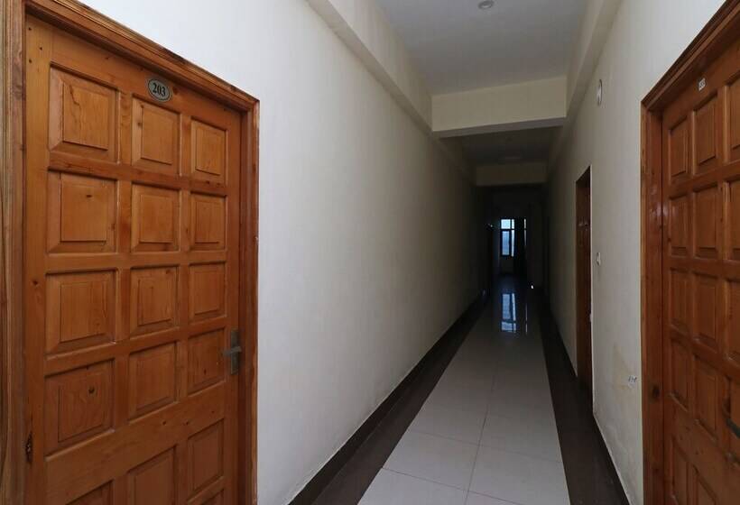 فندق Heaven Heights By Oyo Rooms