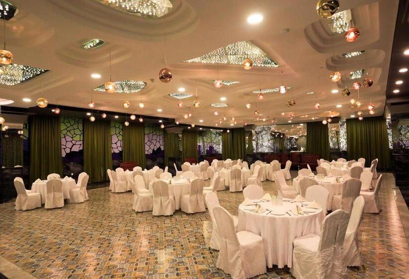 Humming Bird Hotel & Banquet