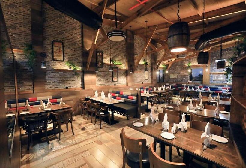 Humming Bird Hotel & Banquet