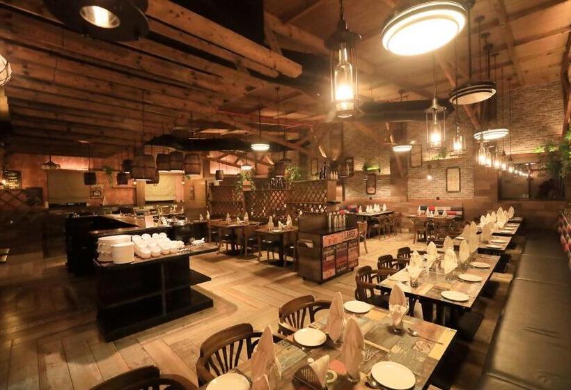 Humming Bird Hotel & Banquet