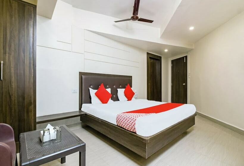 فندق Kalyan Nx By Oyo Rooms