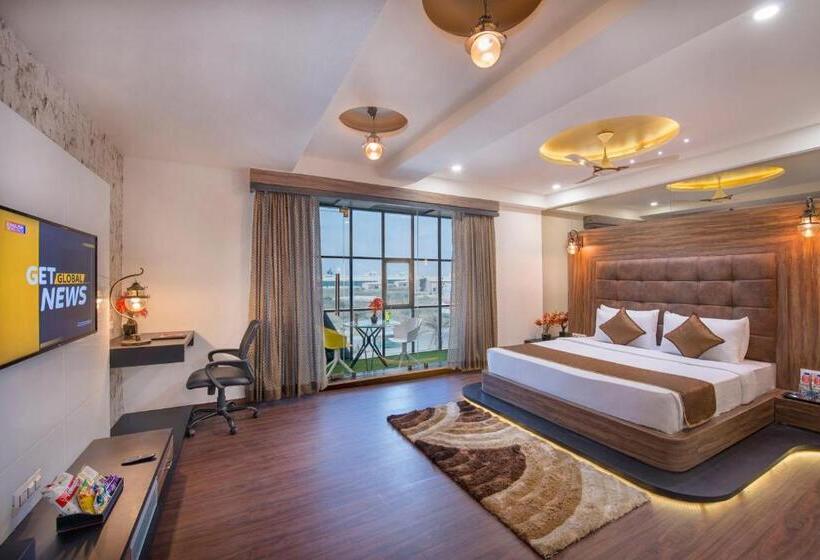 בית מלון כפרי Lords Eco Inn Morbi