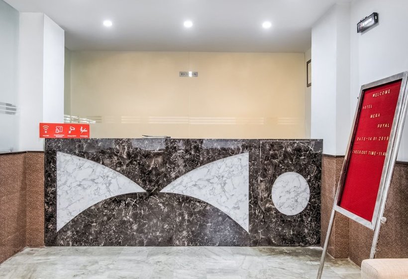 فندق Mega Royal By Oyo Rooms