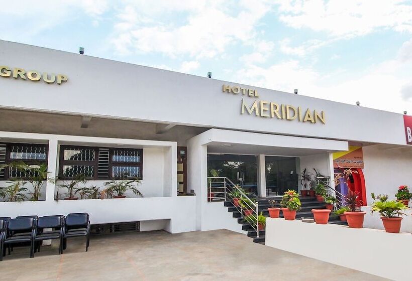 בית מלון כפרי Meridian By Oyo Rooms