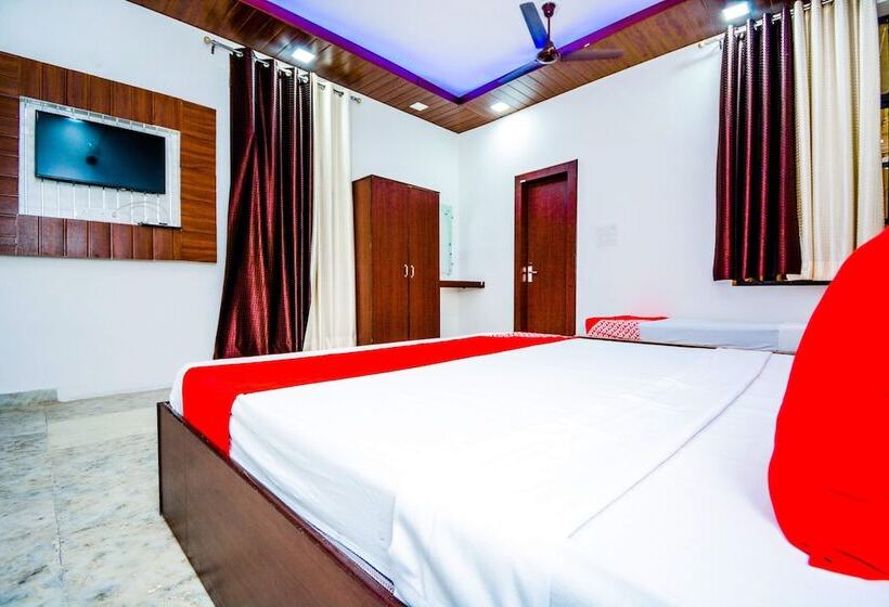 酒店 Mubarak By Oyo Rooms