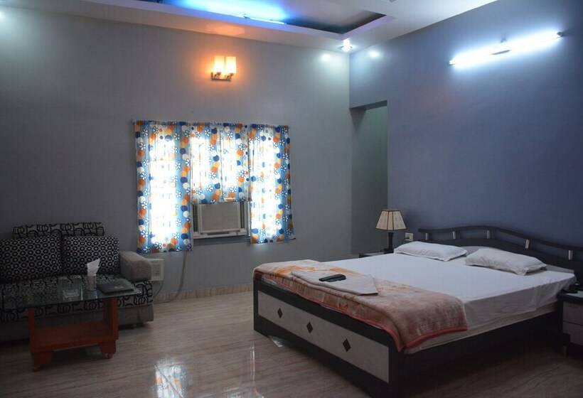 בית מלון כפרי Naveen Residency