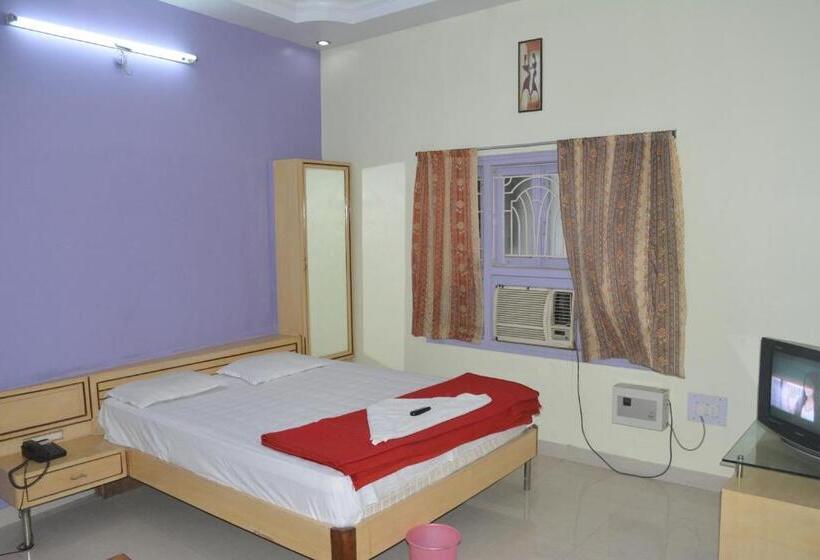 בית מלון כפרי Naveen Residency