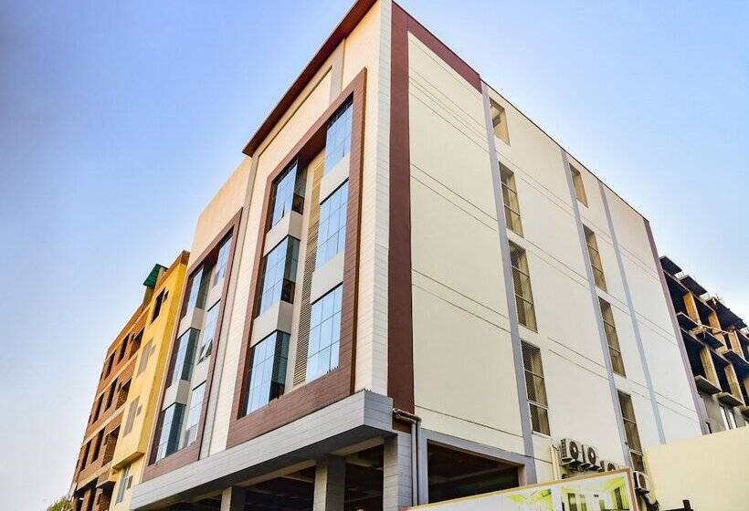 فندق Park Avenue By Oyo Rooms