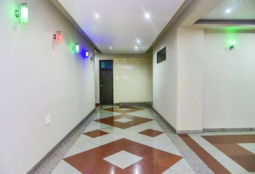 فندق Park Avenue By Oyo Rooms