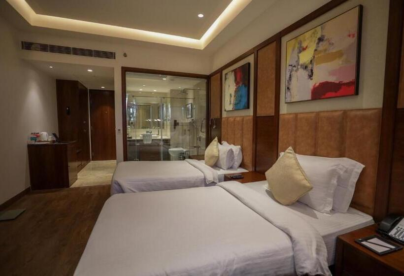 酒店 Ramada By Wyndham Kapurthala