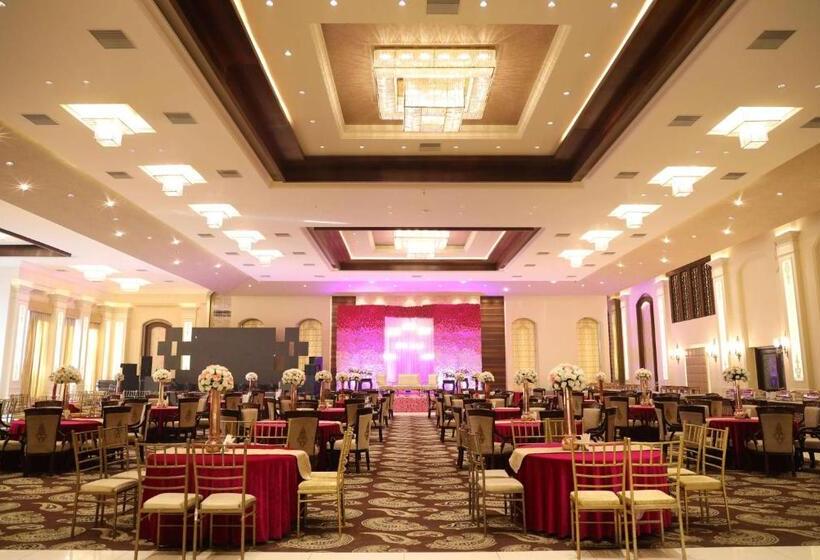 酒店 Ramada By Wyndham Kapurthala