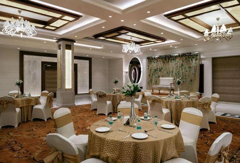 酒店 Ramada By Wyndham Kapurthala