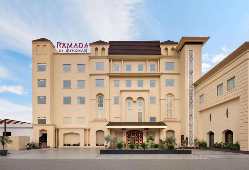 酒店 Ramada By Wyndham Kapurthala
