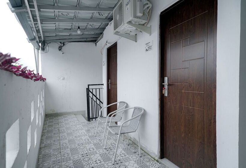 酒店 Reddoorz Syariah Near Exit Toll Puncak