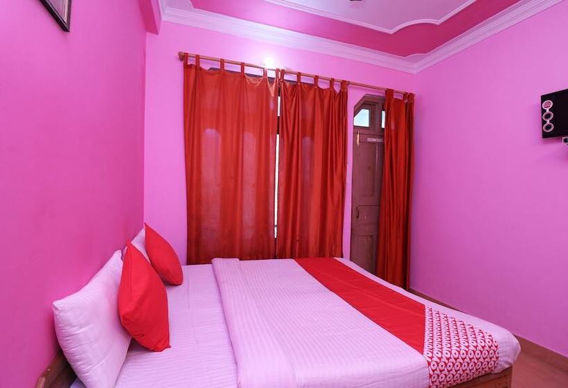 ホテル Riya Residency By Oyo Rooms