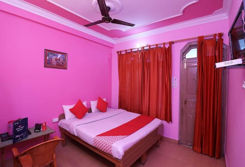 ホテル Riya Residency By Oyo Rooms