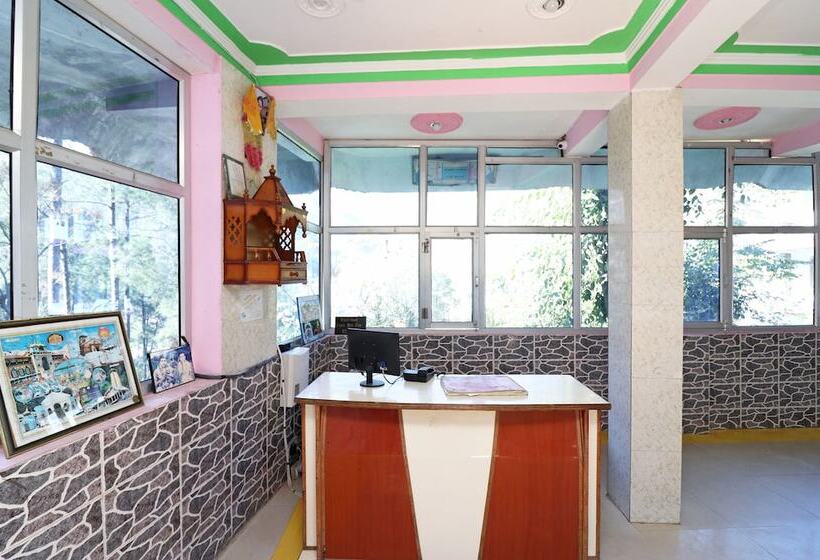 ホテル Riya Residency By Oyo Rooms