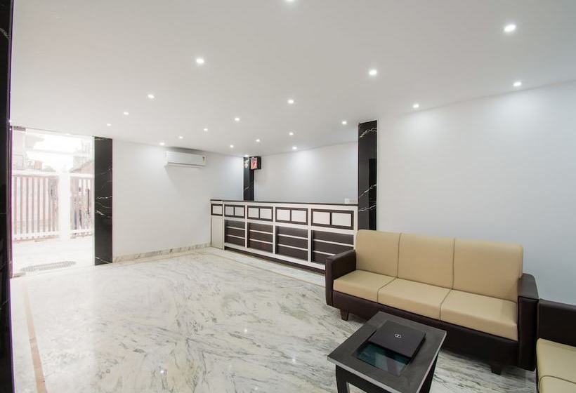 호텔 S G International By Oyo Rooms