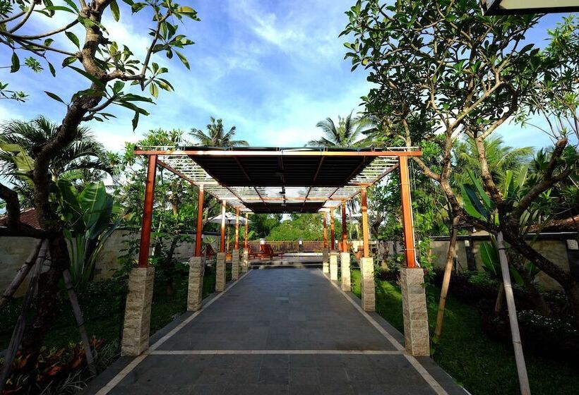 בית מלון כפרי Sari Villa Ubud