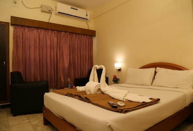 호텔 Senthil Residency