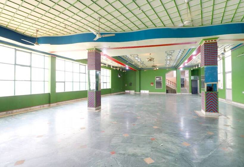 Hotelli Shahi Mahal By Oyo Rooms