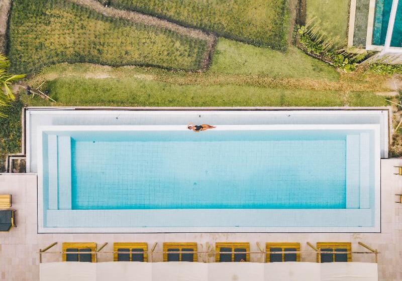 בית מלון כפרי Shore Amora Canggu