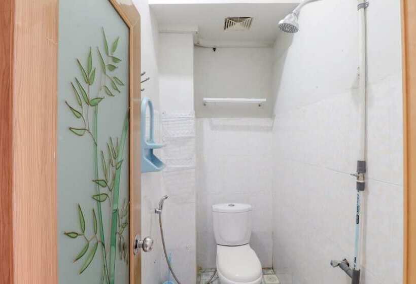 هتل Tachi Stay Guesthouse Syariah