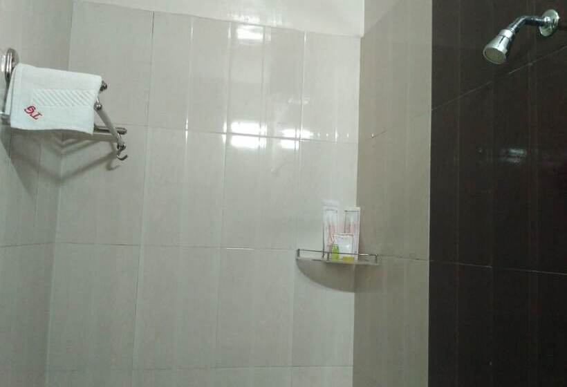 فندق The Greetings