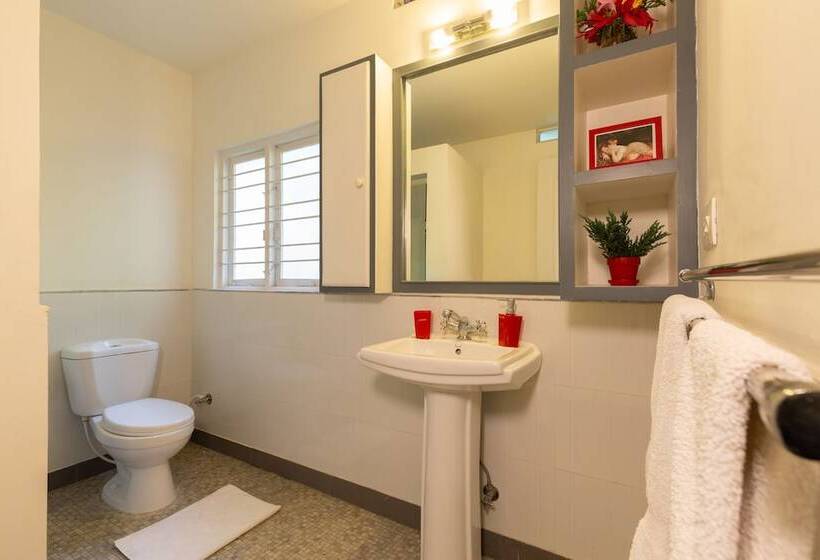 ホテル The Xanadu Frog Hill