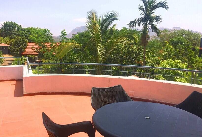 בית מלון כפרי The Yash Resort