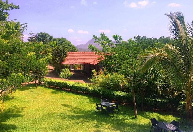 בית מלון כפרי The Yash Resort