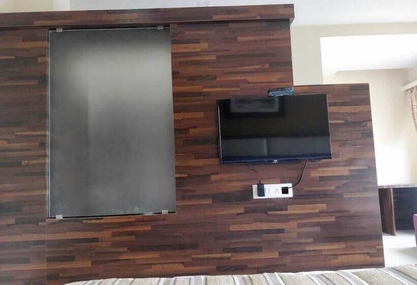 בית מלון כפרי White House