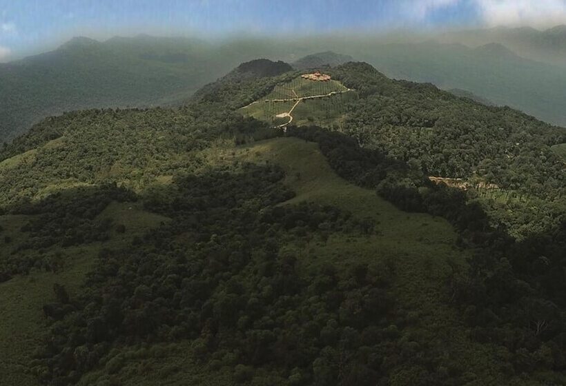 酒店 Wild Planet Resort