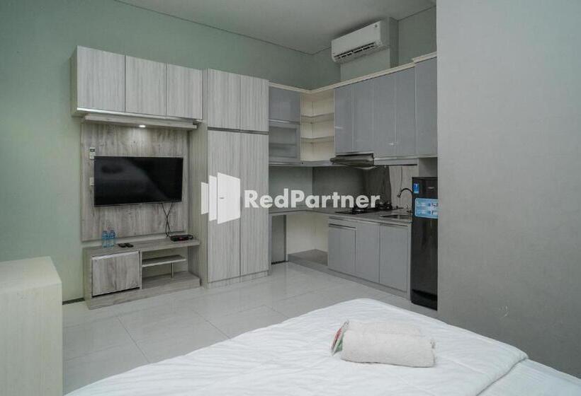 酒店 Yayah Rooms Bogor Syariah Mitra Reddoorz