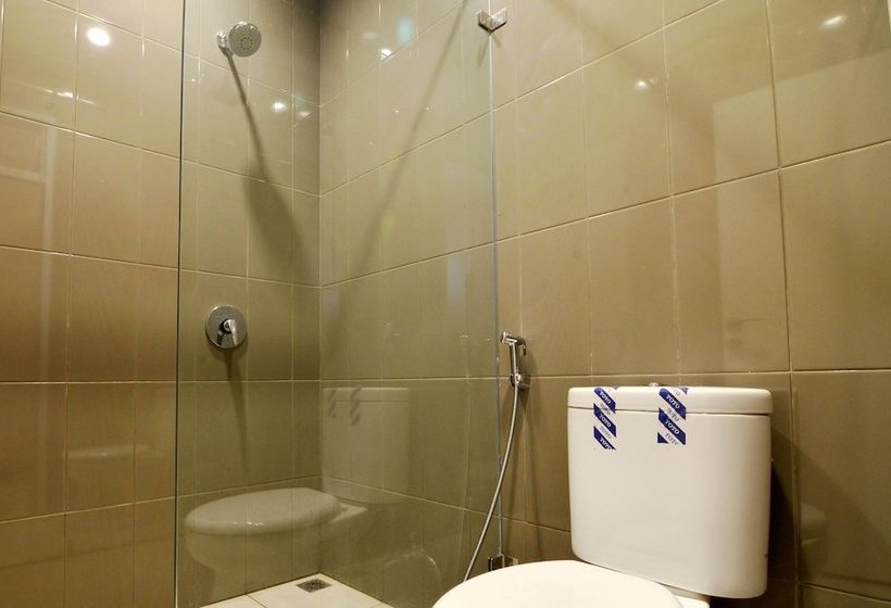 فندق Zen Rooms Kebagusan Raya 21