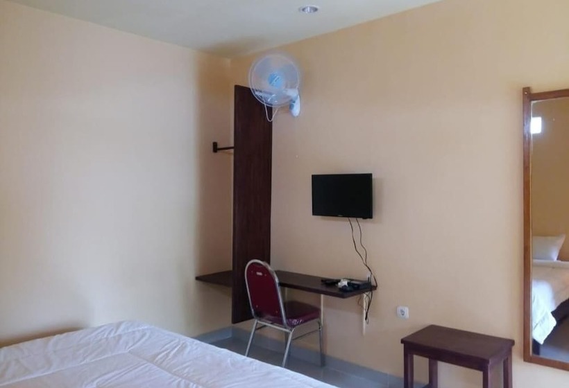 ペンション Antoneri Lodge