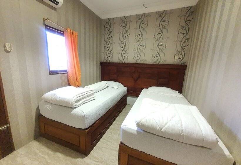 פנסיון Bintang