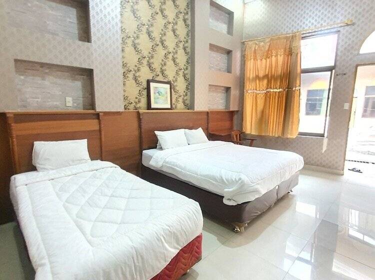 פנסיון Bintang