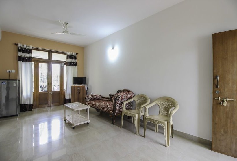 Pension Bon Vivant Apartment By Oyo Rooms