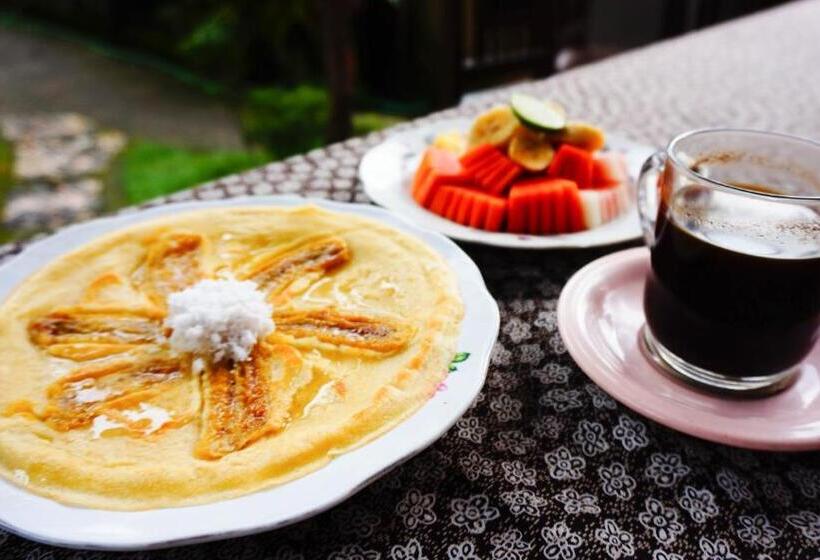 פנסיון Desak Putu Putra Hidden