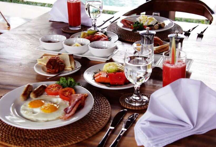 פנסיון Elite Cassia