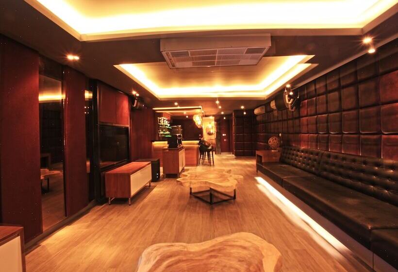 פנסיון Elite Cassia