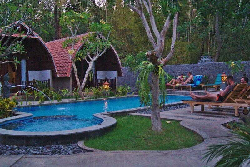 פנסיון Ghamed Sari