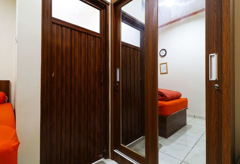 פנסיון Kost Amanah