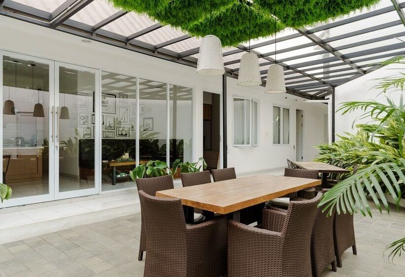 ペンション Reddoorz Plus Near Exit Toll Puncak 2