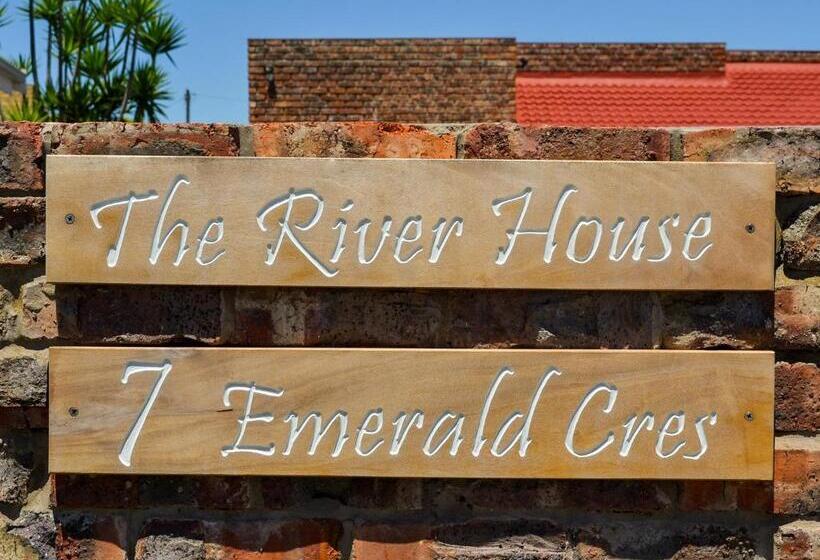 פנסיון River Rooms   Chilled And Relaxed   Colchester   5km From Elephant Park